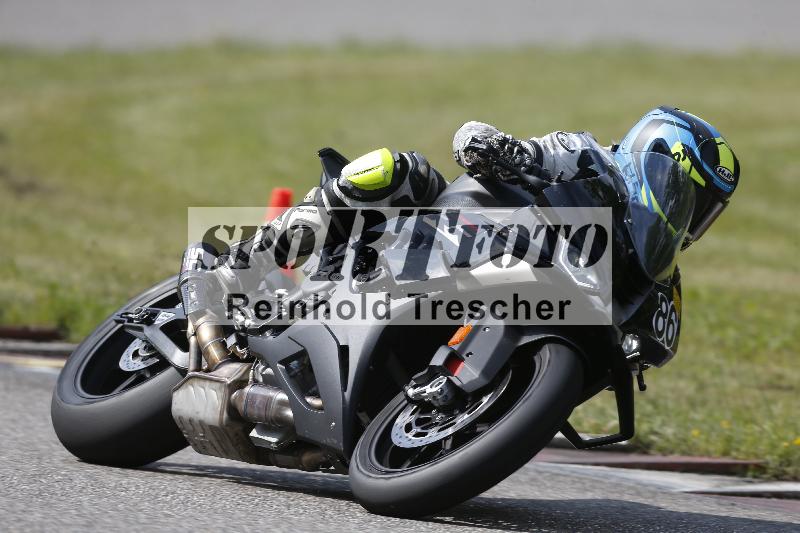 Archiv-2025/23 07.06.2025 TZ Motorsport ADR/86